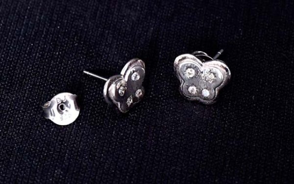 Silver Earrings with Diamonds