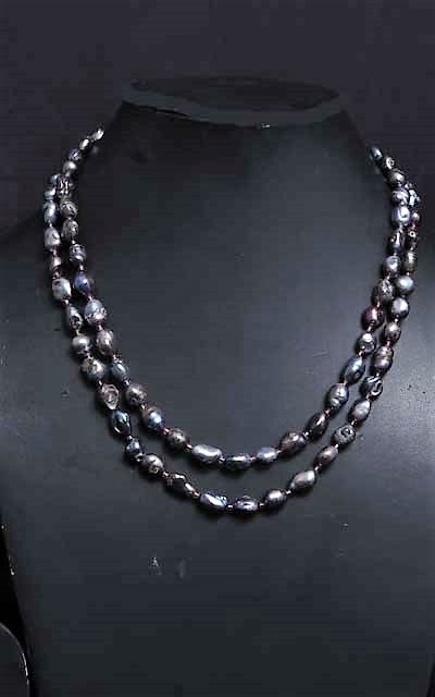 BLACK PEARLS